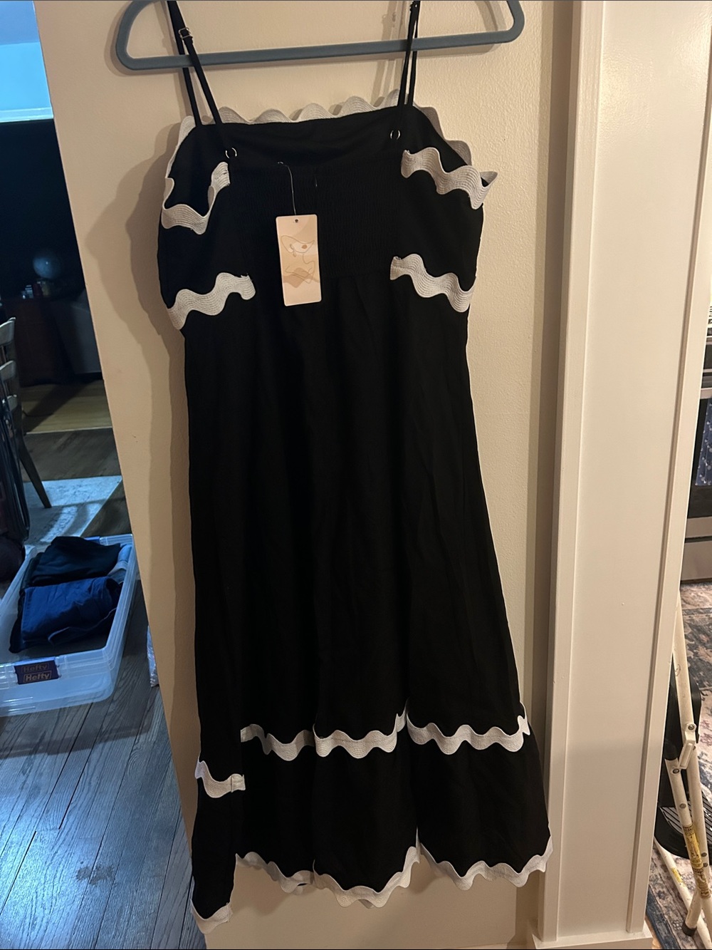 Fashion White Contrast Trim Sundress - Picture 2 of 2